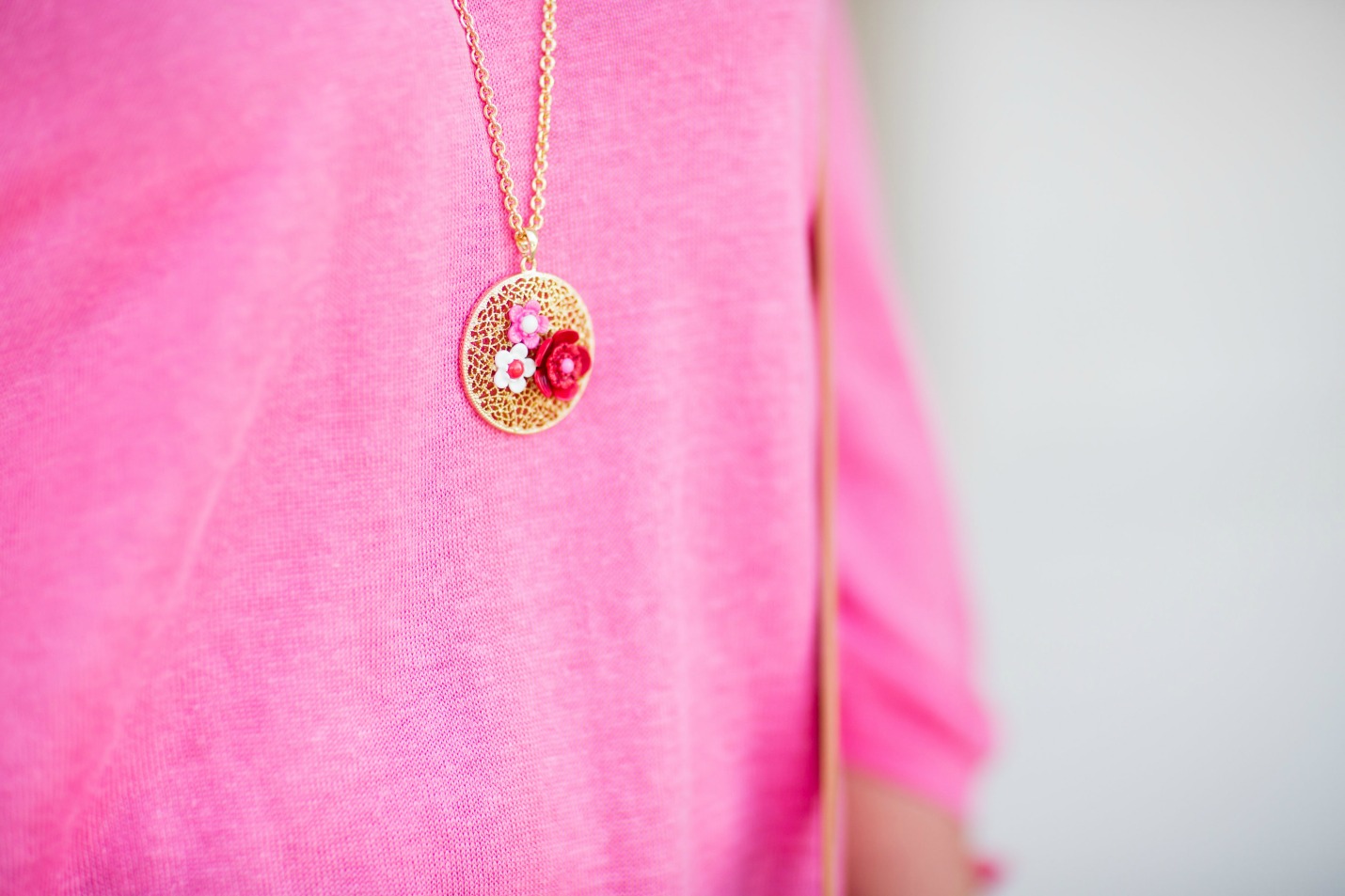 Embroidered-girlfriend-floral-pendant
