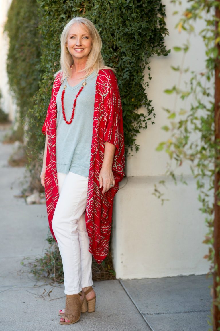 Arizona Style Kimono and White Jeans - Dressed for My Day