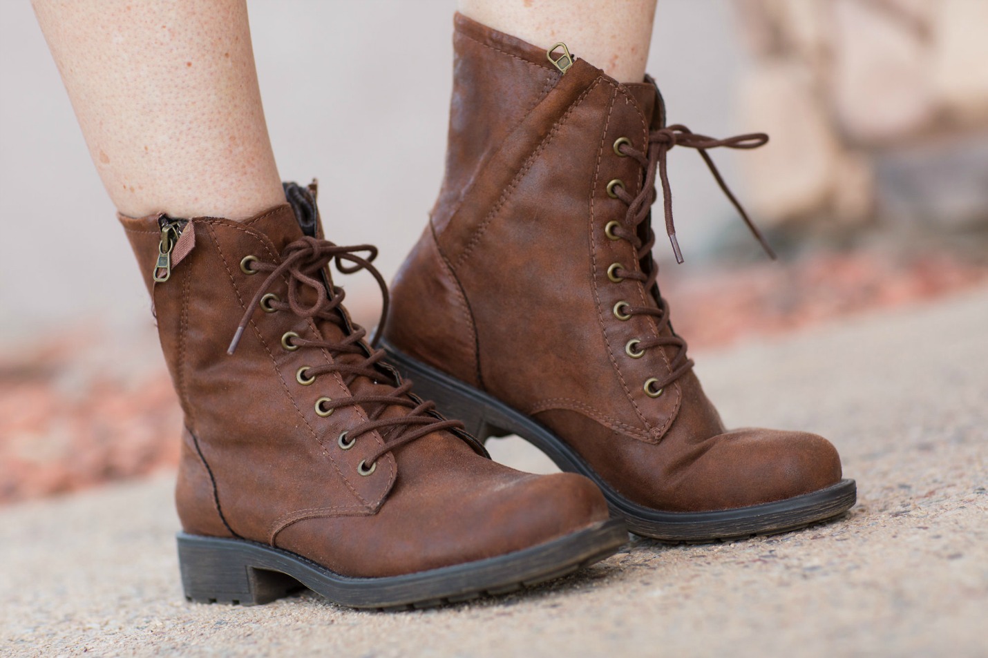 leather-boot-for-women