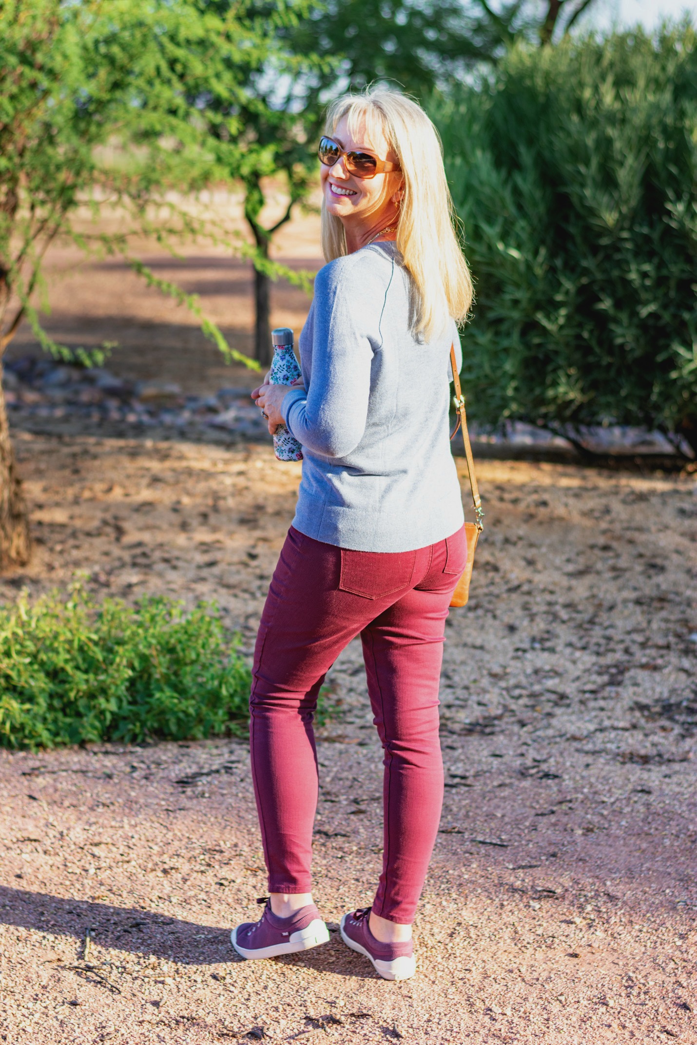 Fun Pullover + Merlot Jeans for a Casual Fall Look