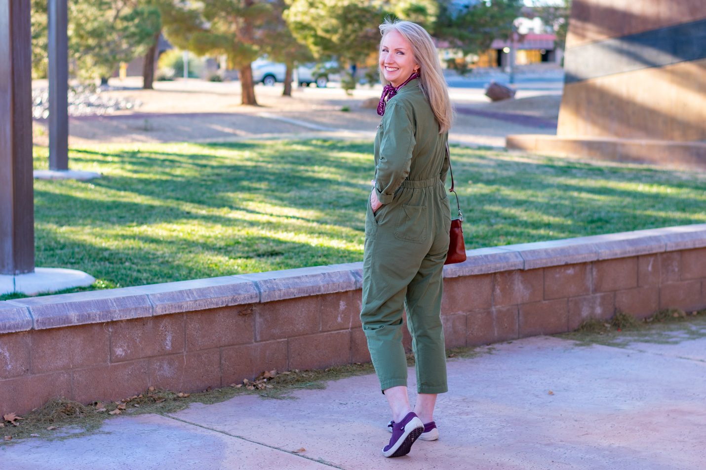 3 Ways to Wear a Utility Boilersuit