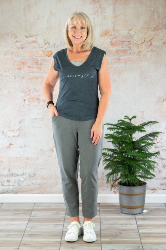 5 Ways to Wear: Clothed in Strength Tee - Dressed for My Day