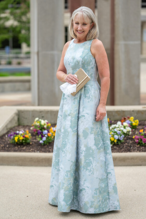 Mother of the Bride: Tips for Your MOB Dress - Dressed for My Day