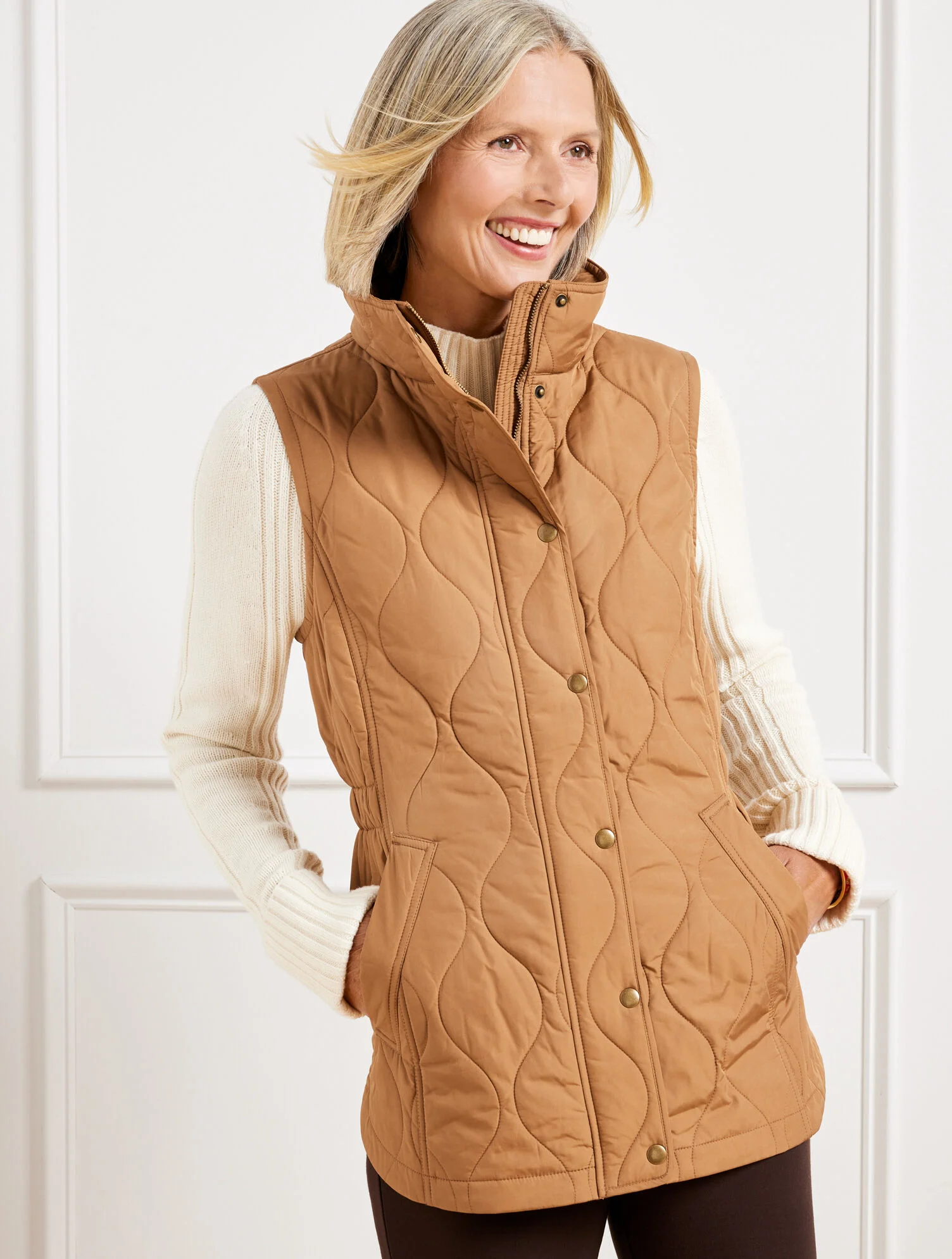 Short Quilted Vest main image 1