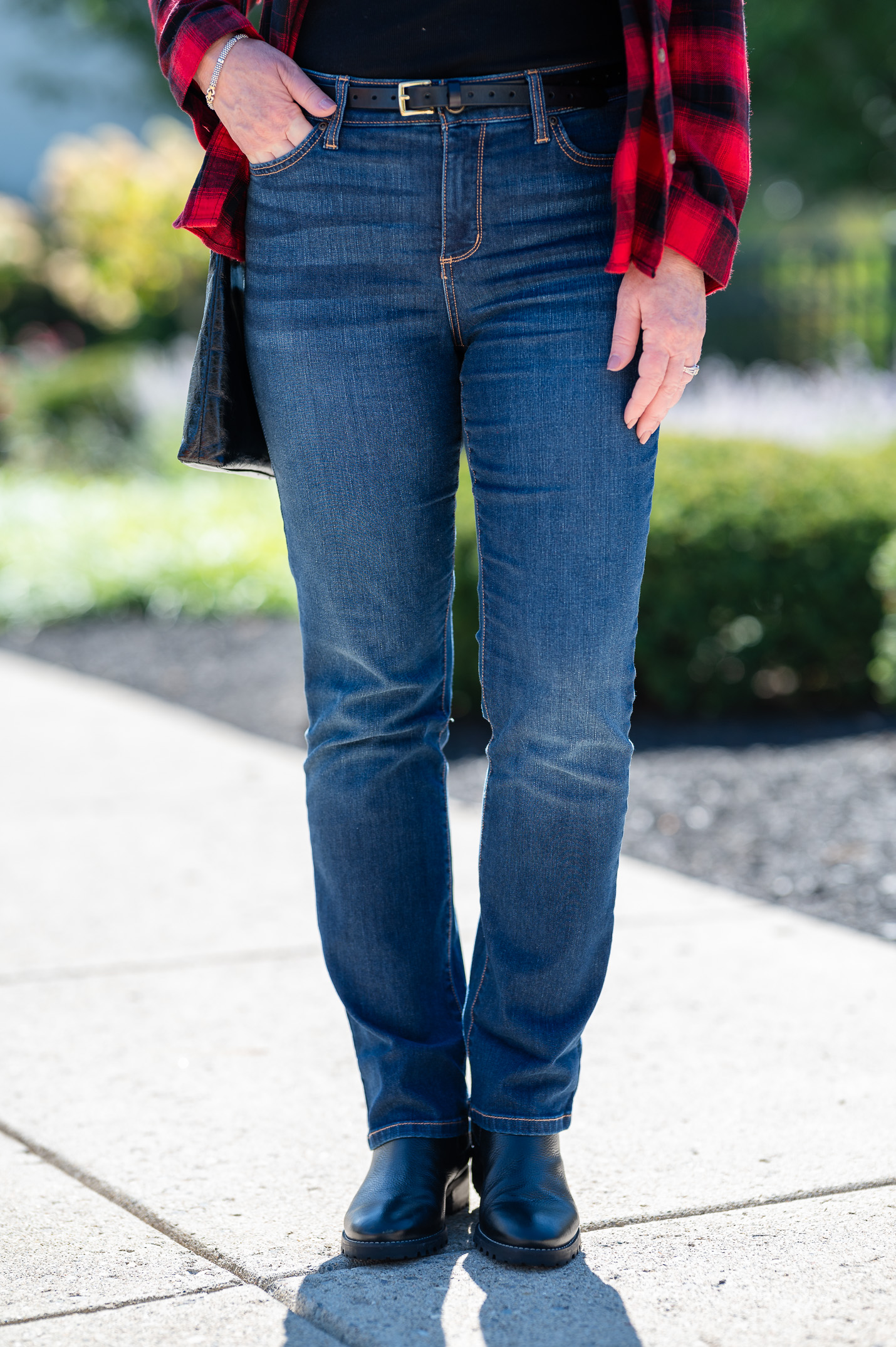 mid-rise jeans