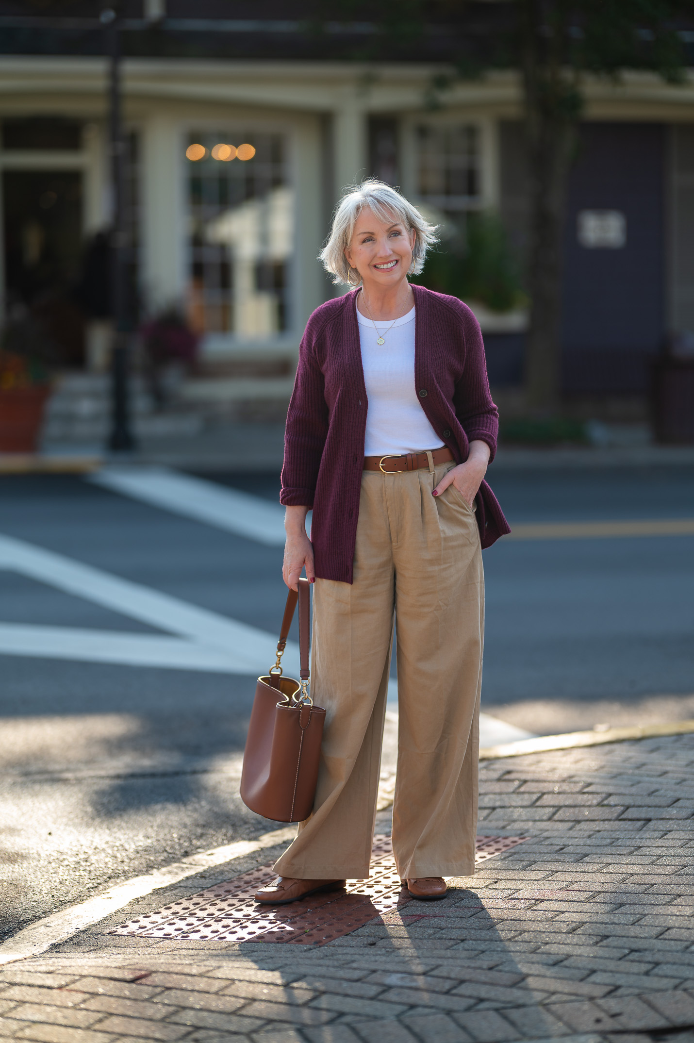 Wide Leg Pants with Loafers Outfits (21 ideas & outfits)