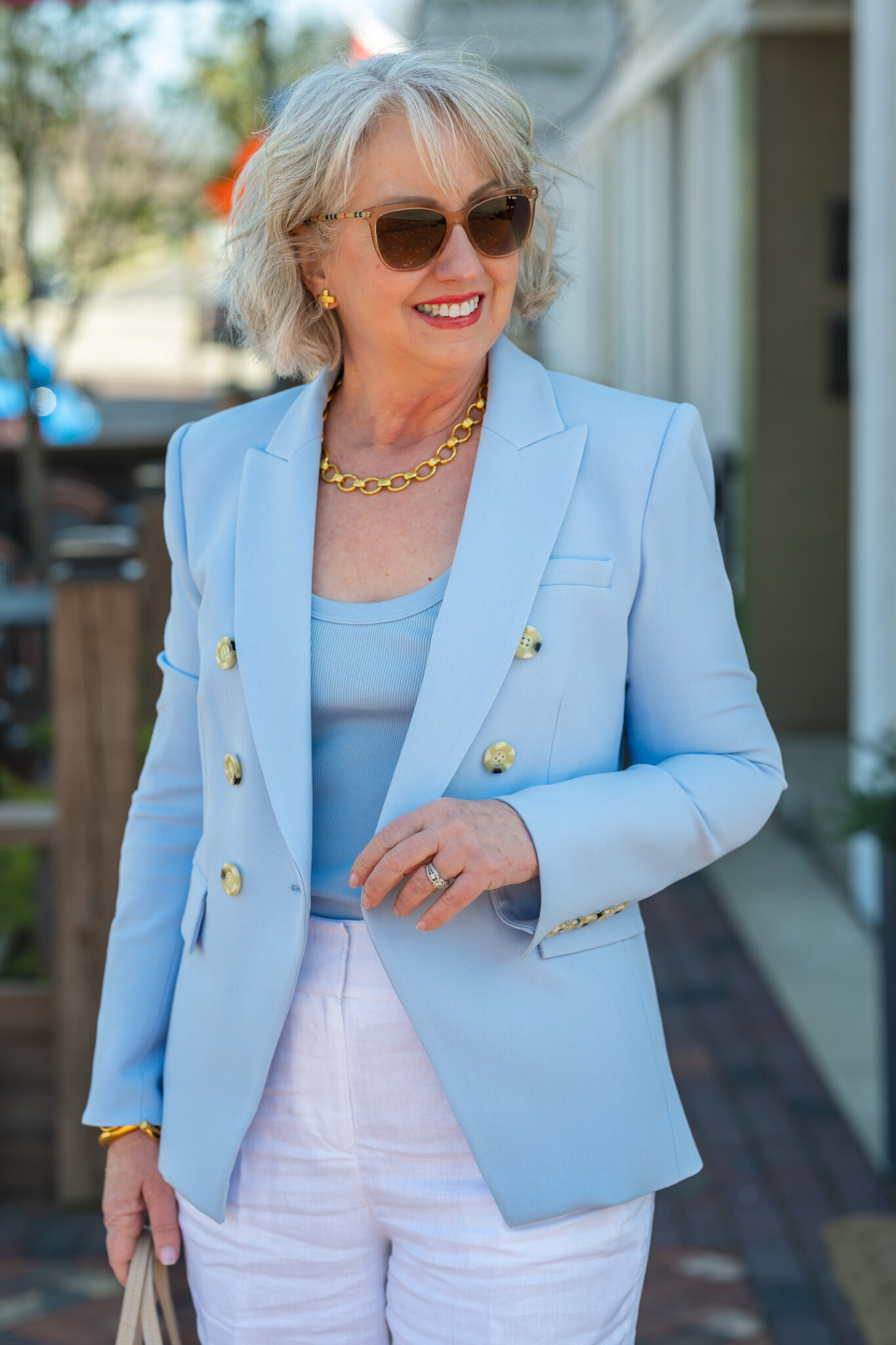 Amazing Clodagh Mckenna’s Linen Shirt And Striped Trousers Make For An Effortlessly Elevated Spring Outfit Formula Abstract Collection Amazing Clodagh Mckenna’s Linen Shirt And Striped Trousers Make For An Effortlessly Elevated Spring Outfit Formula Abstract Collection