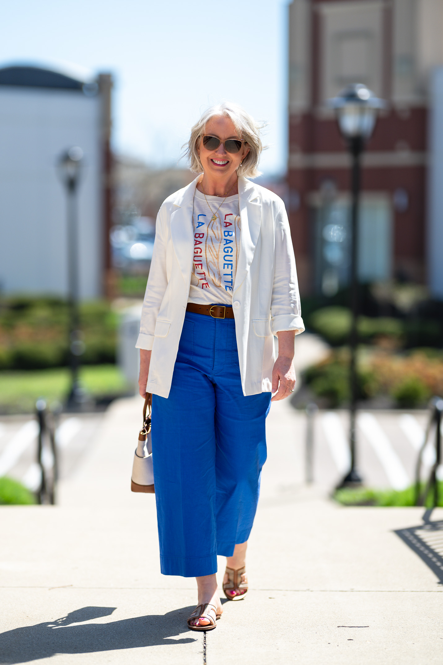 Wearing color Over 50