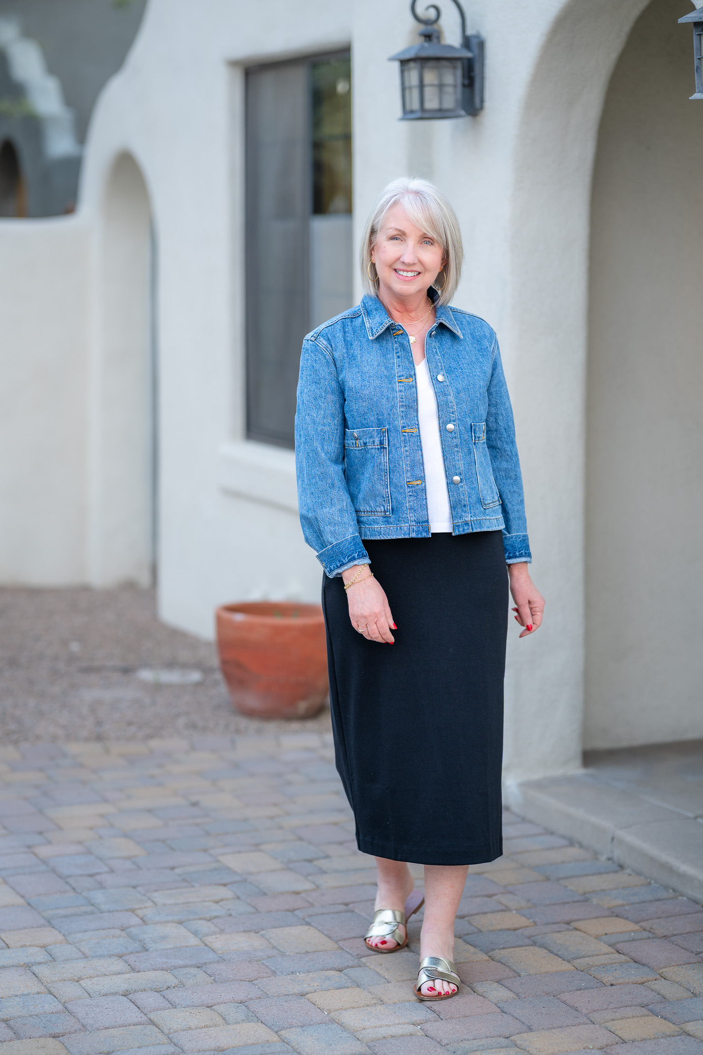 a Simple but Chic Spring Date Night Outfit Formula